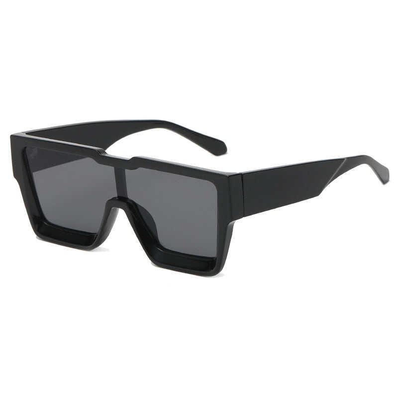 Fashion One Piece Large Frame Square Sunglasses