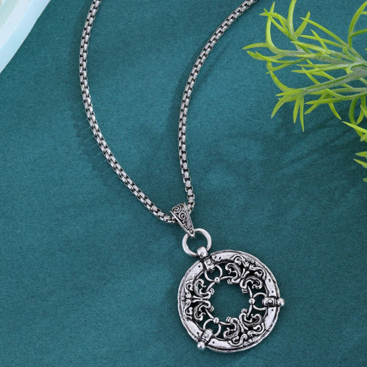 Versatile Chinese Auspicious Cloud Patterned Necklace
