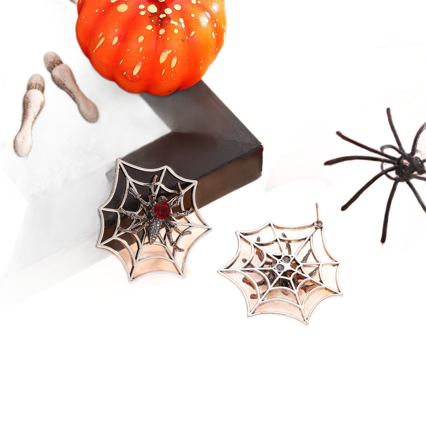 Creative Spider Nightclub Exaggerated Spider Earrings