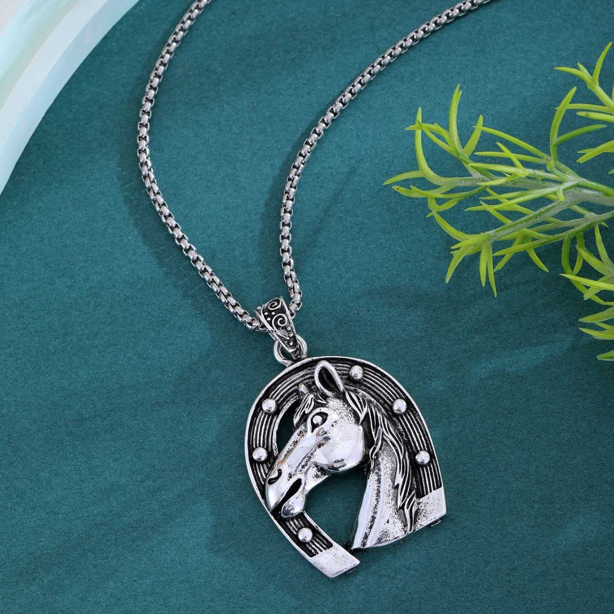 Men's Necklace With Hip-Hop Titanium Steel Animal Pendant For Instant Success