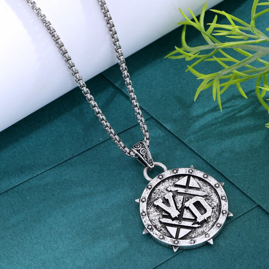 Versatile Hip Hop Personalized Collarbone Chain